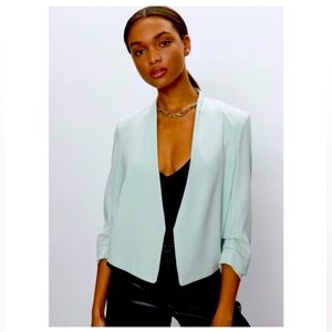 Babaton Short Power Blazer